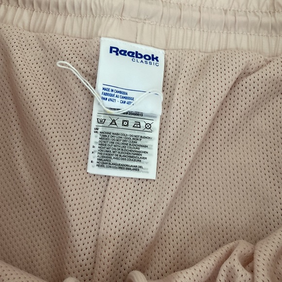 NWOT Reebok Classes Vector Track Pant. Buff Large - Picture 4 of 11